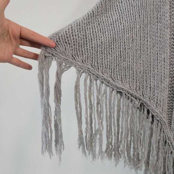 Italian Alpaca Wool Fringe Poncho - Picture 5 of 8